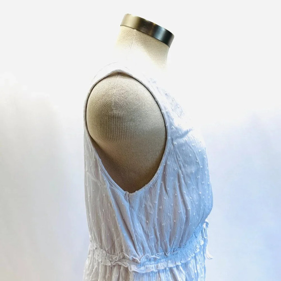 NWT Speechless Juniors Sleeveless V-Neck Fully Lined White Dress Size Medium - Picture 8 of 15